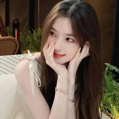 你看！老公的白月光又在装疯